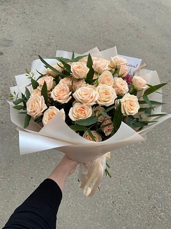 Букет Кремовые розы Латте в Спасске-Рязанском